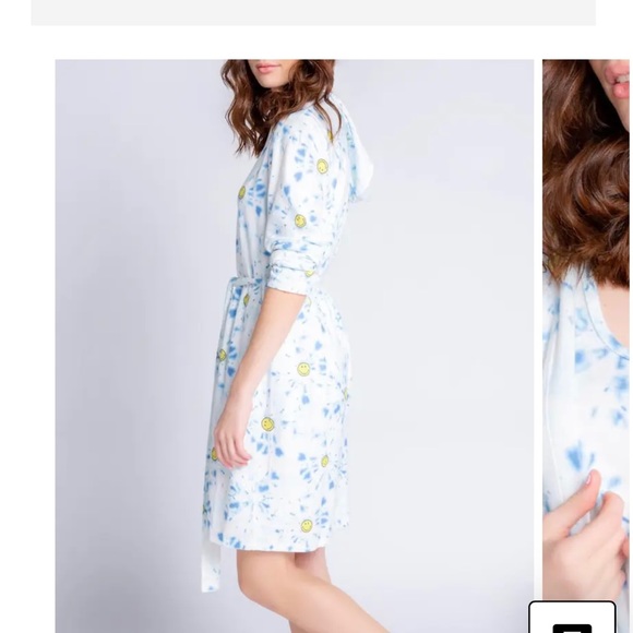 PJ Salvage Smiles Smiley Short Robe w/ Tie. XS. Like New. Sold out everywhere! - Picture 2 of 8